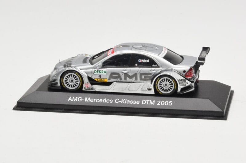 Mercedes C-Class C203 #4 J. Alesi HWA DTM 2005 Minichamps 1:43 B66962230 Metaal