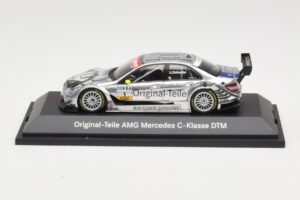 Mercedes C-Class C204 DTM #1 B. Schneider DTM 2007 Minichamps 1:43 B66962273 Metaal