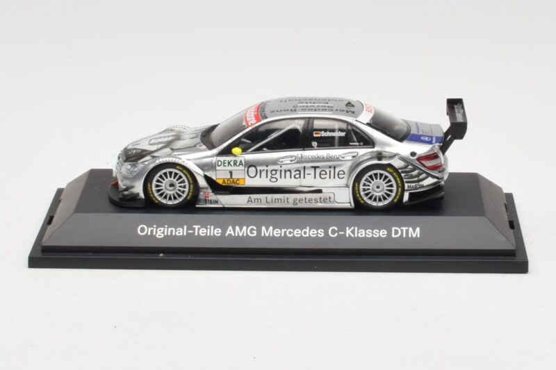 Mercedes C-Class C204 DTM #1 B. Schneider DTM 2007 Minichamps 1:43 B66962273 Metaal