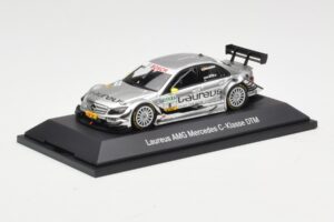 Mercedes C-Class C204 #8 R. Schumacher HWA DTM 2010 Minichamps 1:43 B66961414 Metaal — afbeelding 2 van 4