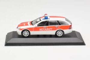 Mercedes C-Class S203 Notarzt Minichamps 1:43 430030190 Metaal