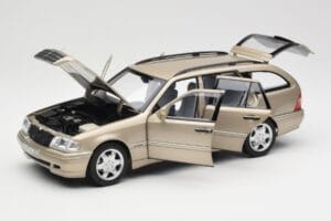 Mercedes C-Class T-Model W202 Smoke Silver Norev 1:18 183388 Metaal — afbeelding 2 van 8