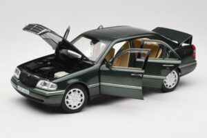 Mercedes C-Class W202 Malachite Green Norev 1:18 183372 Metaal — afbeelding 2 van 8