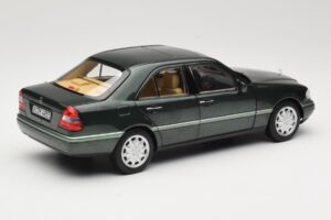Mercedes C-Class W202 Malachite Green Norev 1:18 183372 Metaal — afbeelding 5 van 8