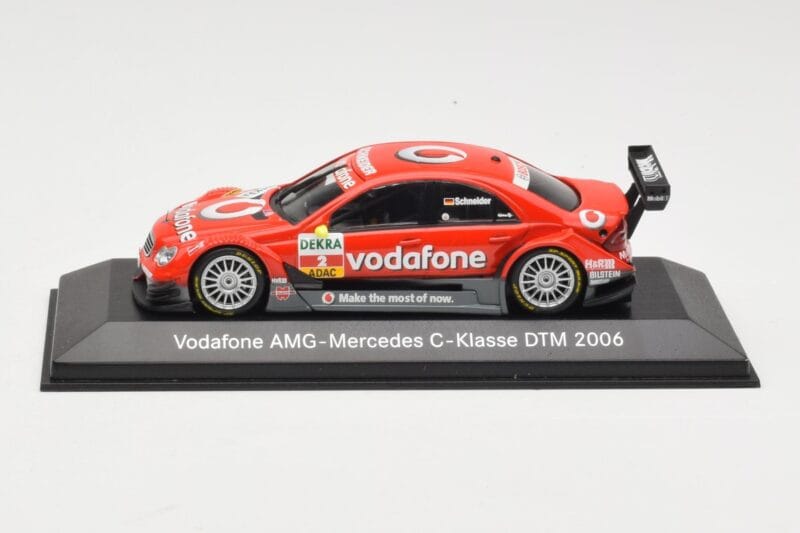 Mercedes C-Class W203 #2 B. Schneider DTM 2006 Minichamps 1:43 B66962252 Metaal