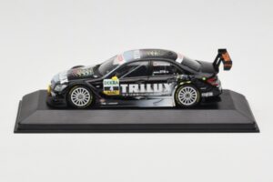Mercedes C-Class W204 #4 Team AMG Mercedes R. Schumacher DTM 2009 Minichamps 1:43 400093904 Metaal
