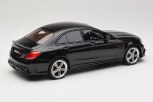 Mercedes C-Class W205 Brabus 650 Zwart GT Spirit 1:18 GT132 Hars — afbeelding 2 van 6