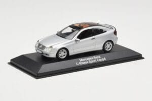 Mercedes C-Class W203 Sport Coupe Zilver Minichamps 1:43 B66961916 Metaal — afbeelding 2 van 4