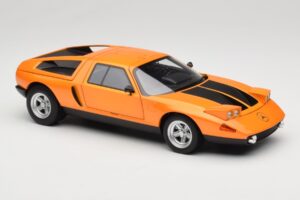 Mercedes C111 II White Autumn Metallic Norev 1:18 183050 Metaal — afbeelding 6 van 10
