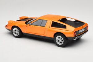 Mercedes C111 II White Autumn Metallic Norev 1:18 183050 Metaal — afbeelding 7 van 10