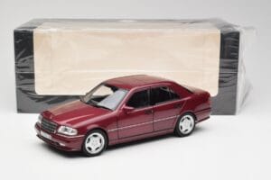 Mercedes AMG C36 W202 Almandine Rood Norev 1:18 B66040706 Metaal — afbeelding 8 van 8