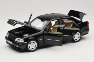 Mercedes C36 AMG W202 Obsidian Black Metallic Norev 1:18 183381 Metaal — afbeelding 2 van 8