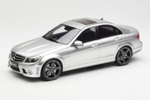 Mercedes C63 AMG W204 Zilver GT Spirit 1:18 GT462 Hars