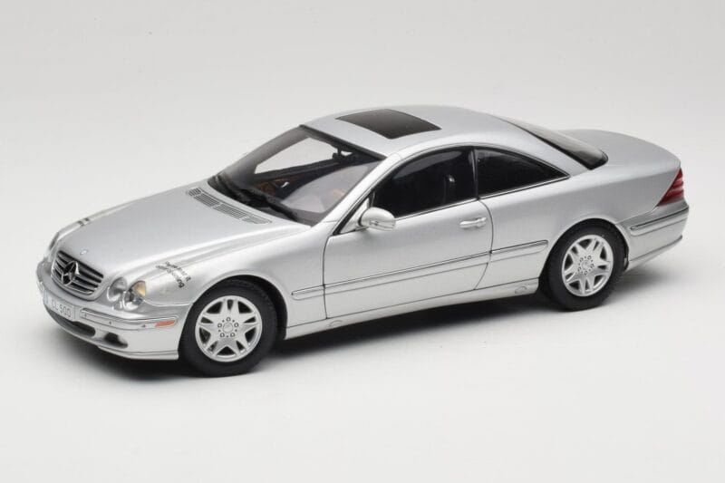Mercedes CL 500 C215 Zilver AUTOart 1:18 B66962152 Metaal