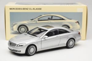 Mercedes CL-Class C216 Zilver AUTOart 1:18 76164 Metaal — afbeelding 8 van 8