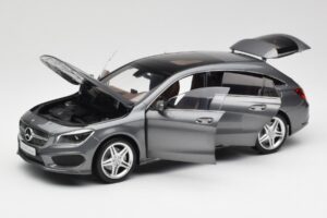 Mercedes CLA C117 Mountain Grijs Norev 1:18 B66960351 Metaal — afbeelding 2 van 8