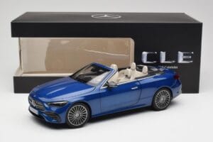 Mercedes CLE Cabriolet A236 Blauw Norev 1:18 B66960653 Metaal — afbeelding 9 van 9