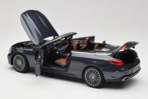 Mercedes CLE Cabriolet A236 Donkergrijs Norev 1:18 B66960654 Metaal — afbeelding 6 van 9