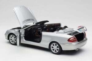 Mercedes CLK 500 Cabriolet Elegance A209 Zilver Kyosho 1:18 B66962172 Metaal — afbeelding 5 van 8