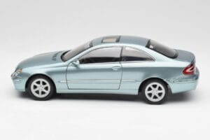Mercedes CLK 500 W209 Lichtblauw Metallic Kyosho 1:18 B66962192 Metaal — afbeelding 4 van 8