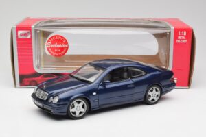 Mercedes CLK 55 AMG C209 Blauw Metallic Anson 1:18 30343 Metaal — afbeelding 8 van 8