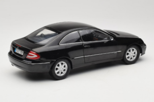 Mercedes CLK C209 Black Metallic Kyosho 1:18 B66962149 Metaal — afbeelding 3 van 8
