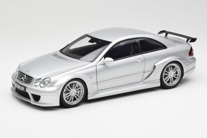 Mercedes AMG CLK DTM Zilver Kyosho 1:18 B66962271 Metaal