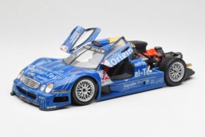 Mercedes CLK GTR #12 Original Teile FIA GT 1999 Maisto 1:18 56036 Metaal — afbeelding 2 van 7