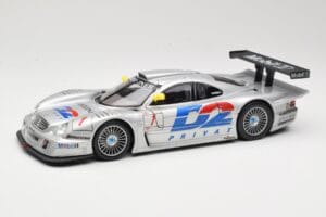 Mercedes CLK LM GT1 #1 AMG Mercedes K. Ludwig / R. Zonta FIA GT Championship 1998 Maisto 1:18 56053 Metaal