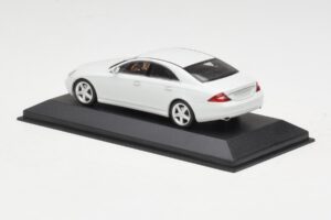 Mercedes CLS-Class C219 Linea Wit Minichamps 1:43 436034300 Metaal — afbeelding 3 van 4