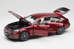 Mercedes CLS Shooting Brake X218 Thulite Rood Norev 1:18 B66960116 Metaal — afbeelding 2 van 8