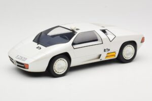 Mercedes CW311 White Metallic BoS Models 1:18 BOS198 Hars
