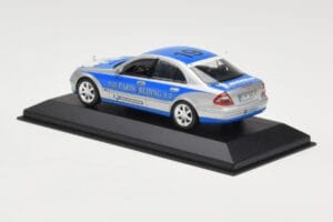 Mercedes E-Class W211 #19 Team Michelin Paris-Beijing 2006 Replacement Box Minichamps 1:43 B66962269-R Metaal — afbeelding 3 van 4