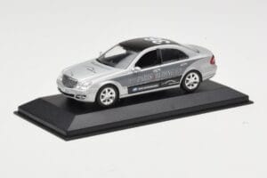 Mercedes E-Class W211 #36 Paris-Beijing 2006 Replacement Box Minichamps 1:43 B66962270-R Metaal — afbeelding 2 van 4