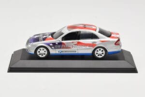 Mercedes E-Class W211 #11 Bluetec Paris-Beijing 2006 Minichamps 1:43 B66962267-R Metaal