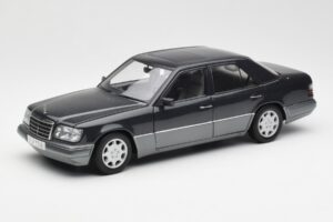 Mercedes E320 W124 Nautik Blauw Metallic Dealer Edition AUTOart 1:18 B66040508 Metaal