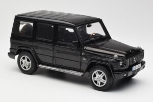 Mercedes G 500 W463 Zwart Dealer Edition AUTOart 1:18 B66962143 Metaal — afbeelding 6 van 8
