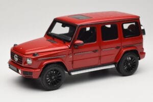 Mercedes G 500 W463 Rood Minichamps 1:18 110037101 Metaal