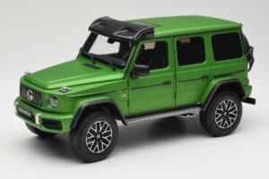 Mercedes G 63 AMG 4x4 Squared Green Hell Magno Almost Real 1:18 820821 Metaal