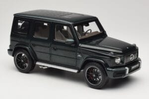 Mercedes G 63 AMG W463 Green Metallic Minichamps 1:18 110037066 Metaal — afbeelding 6 van 8