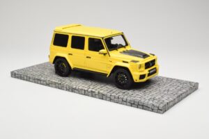 Mercedes Brabus 850 6.0 Widestar G63 W463 Electric Beam Yellow Minichamps 1:18 107032402 Metaal — afbeelding 4 van 6