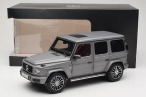 Mercedes G-Class G500 W463A Designo Platinum Magno Minichamps 1:18 B66960811 Metaal — afbeelding 8 van 8