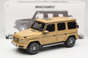 Mercedes G-Class G 500 W463A Solarbeam Yellow Metallic Minichamps 1:18 113037108 Metaal — afbeelding 8 van 8
