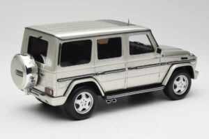 Mercedes G-Class G55 AMG W463 Iridium Zilver Otto 1:18 OT1126 Hars — afbeelding 2 van 6