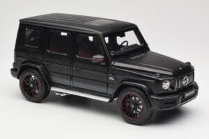 Mercedes G-Class G63 AMG W463A Matt Black Minichamps 1:18 110037064 Metaal — afbeelding 6 van 8