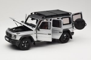 Mercedes G-Class W463 Iridium Silver Norev 1:18 183030 Metaal — afbeelding 2 van 8
