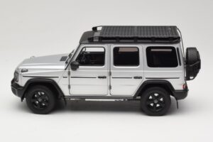 Mercedes G-Class W463 Iridium Silver Norev 1:18 183030 Metaal — afbeelding 4 van 8