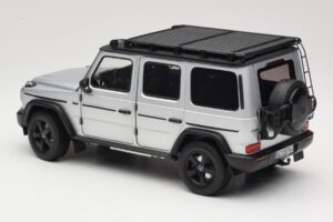 Mercedes G-Class W463 Iridium Silver Norev 1:18 183030 Metaal — afbeelding 7 van 8