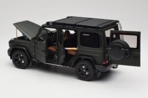 Mercedes G-Class W465 Olijfgroen Norev 1:18 B66960662 Metaal — afbeelding 5 van 8