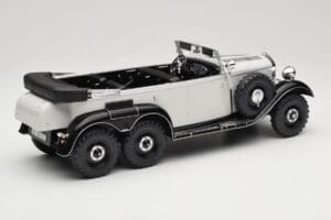 Mercedes G4 W31 Wit MCG 1:18 MCG18208 Metaal — afbeelding 2 van 6